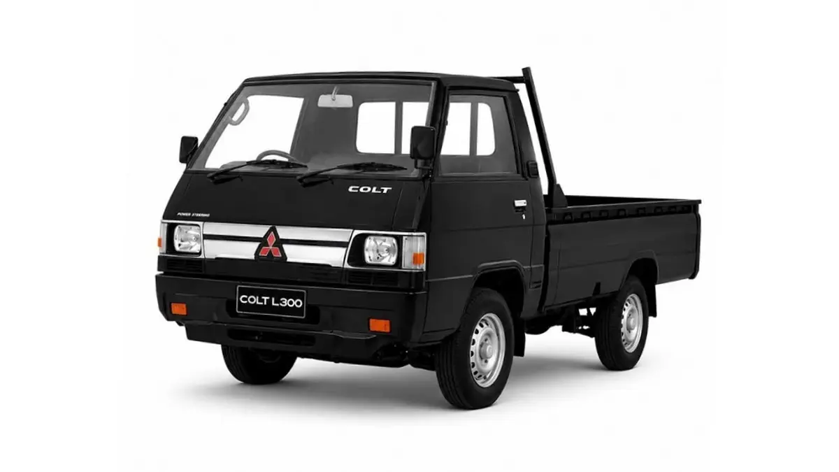 Mitsubishi L300 2026 masih mempertahankan desain lama dengan muatan hingga 2 ton, mesin 2.300 cc, dan pilihan karoseri untuk usaha. (PINTEREST)