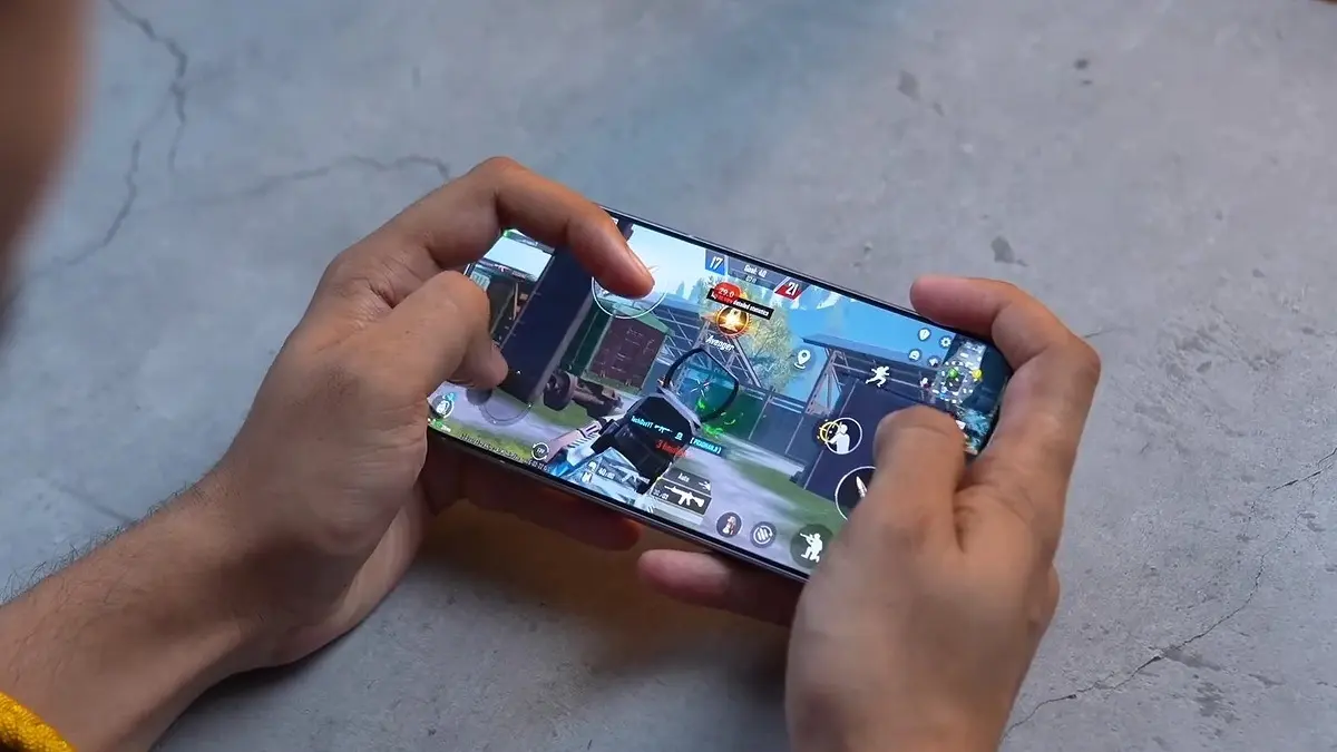 HP gaming terbaik hadir dengan baterai jumbo, layar 120 Hz hingga 165 Hz, chipset kencang, dan sistem pendingin khusus. (SC YOUTUBE)