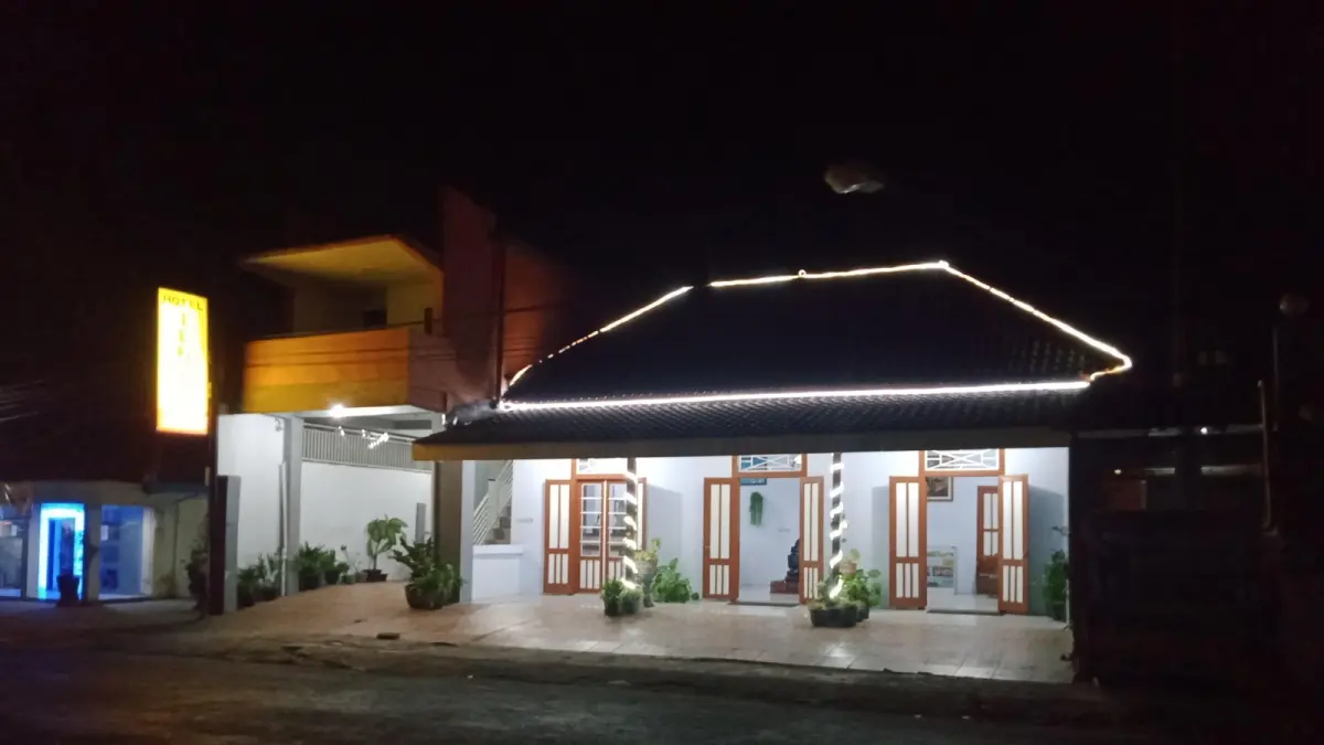 TENANG: Fasilitas kamar di Hotel Ilhami yang nyaman untuk pelanggan. 
