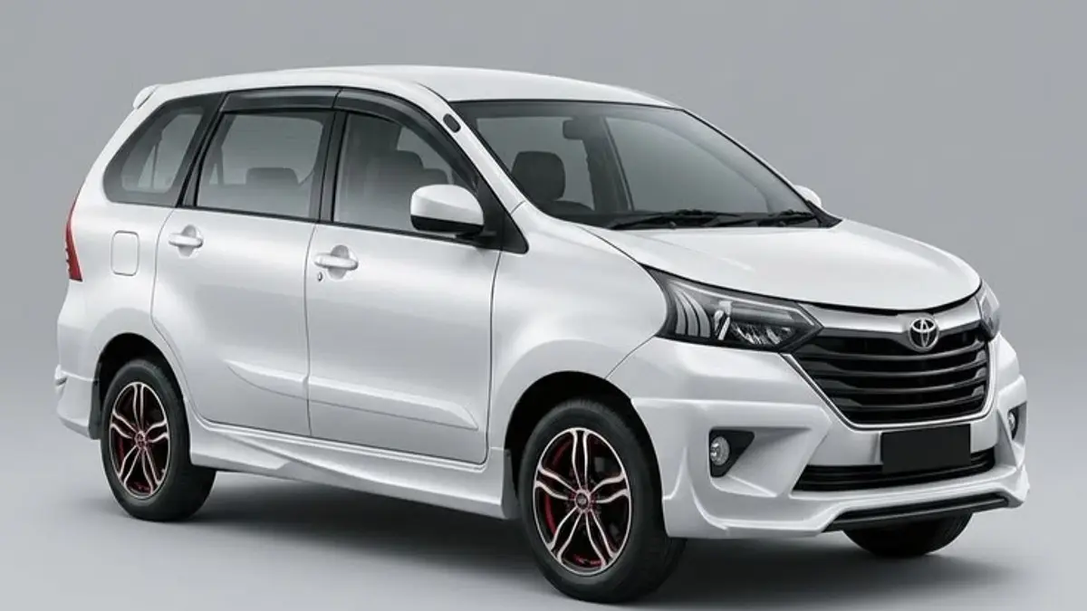 Toyota Avanza turbo milik Leo Car Speed menghasilkan 195 HP dan 250 Nm dari mesin 1.300 cc setelah mendapat modifikasi ekstrem.(Pinterest)