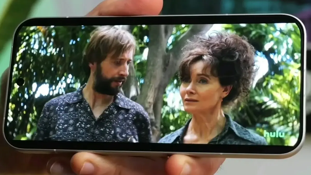 HP 1 jutaan kamera stabilizer menawarkan OIS dan video 4K. Pilihannya mencakup Sony Xperia, Huawei P20 Pro, Google Pixel hingga iPhone. (SC YOUTUBE)