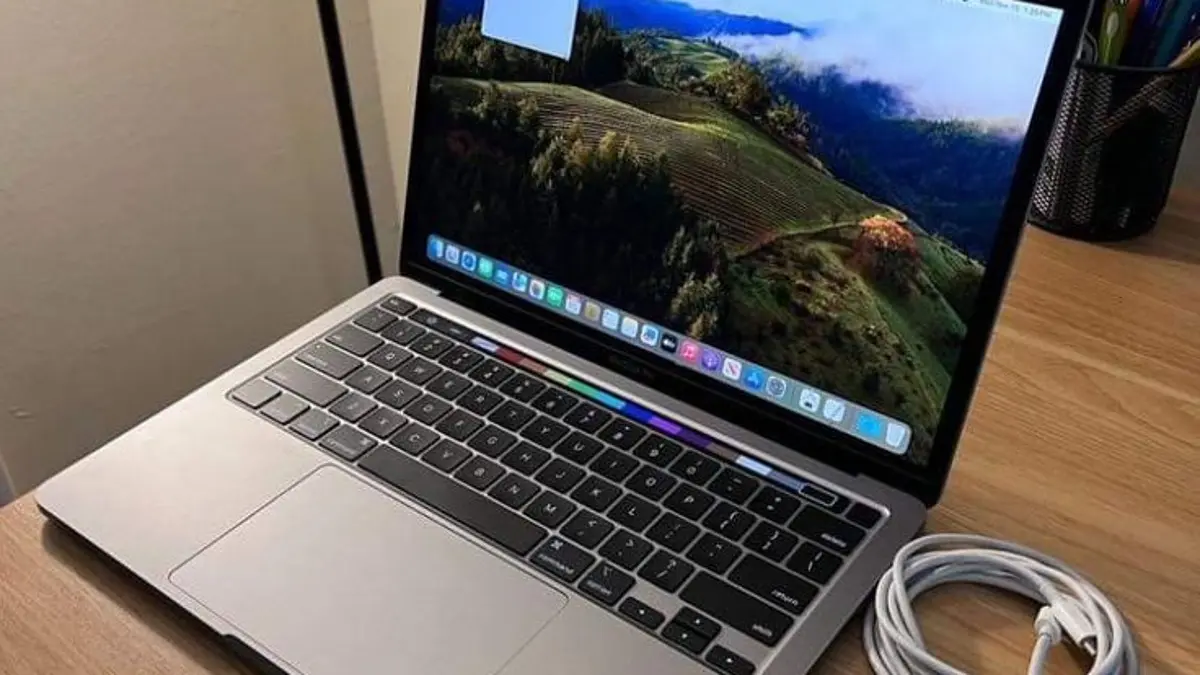 Laptop 1 jutaan HP Chromebook 11 G8E menawarkan Chrome OS, layar 11,6 inci dan baterai yang diklaim tahan sekitar 10 jam. (PINTEREST)