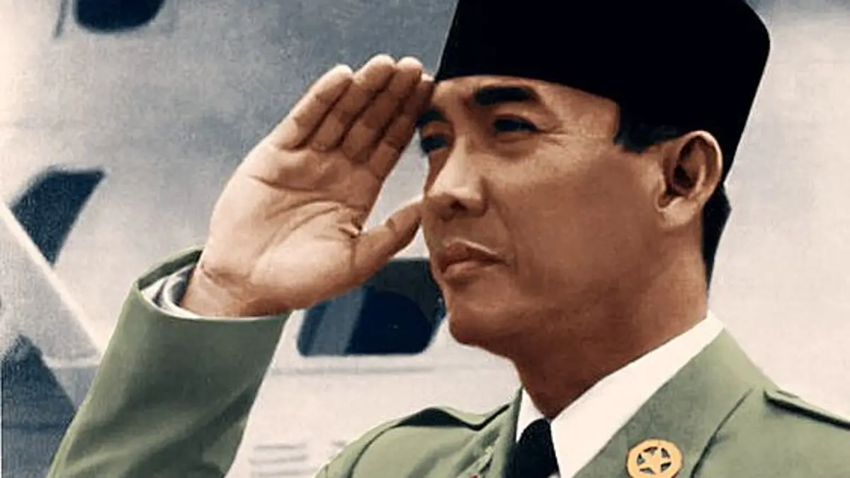 Mama Falak Pagentongan dikenal sebagai ulama ahli falak yang disebut dekat dengan Bung Karno dan berperan dalam perjuangan masa revolusi. (PINTEREST)