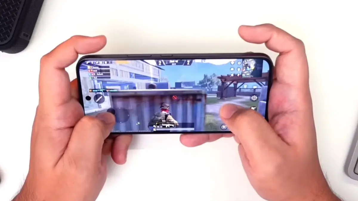 HP RAM 8 GB murah mulai Rp2,1 jutaan. Simak 9 pilihan smartphone dengan layar 120-144 Hz, baterai jumbo dan fitur lengkap. (SC YOUTUBE)