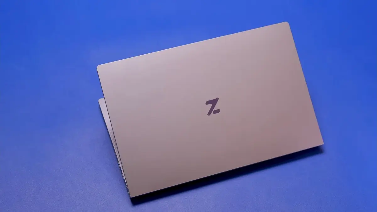 Laptop untuk mahasiswa tidak harus mahal. Ada lima pilihan mulai Rp6 jutaan dengan spesifikasi untuk office, multitasking hingga kuliah. (SC YOUTUBE)