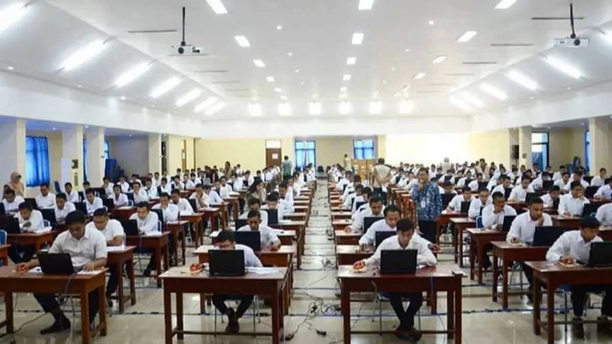 Guru PPPK jadi PNS 2027 masuk tahap finalisasi DPR dan pemerintah. Guru madrasah dan TK juga mendapat kesempatan mengikuti seleksi.(Pinterest)