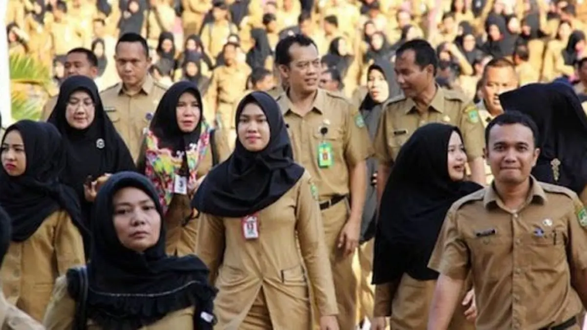PPPK Paruh Waktu 2027 menghadapi batas belanja pegawai 30 persen. Ini 7 poin pembahasan Kemendagri soal gaji, status, dan PHK.(Pinterest)