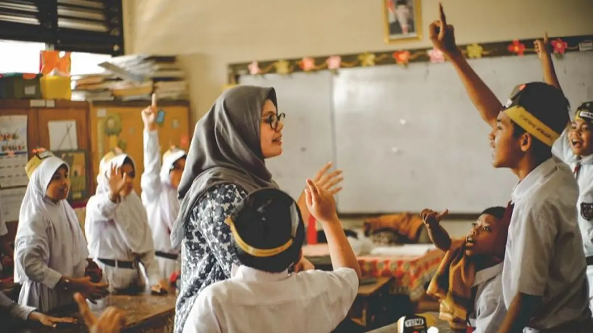 TPG THR 100 persen 2026 disebut cair November. Simak dasar regulasi dan fakta realisasi pencairannya agar tidak salah memahami informasi.(Pinterest)