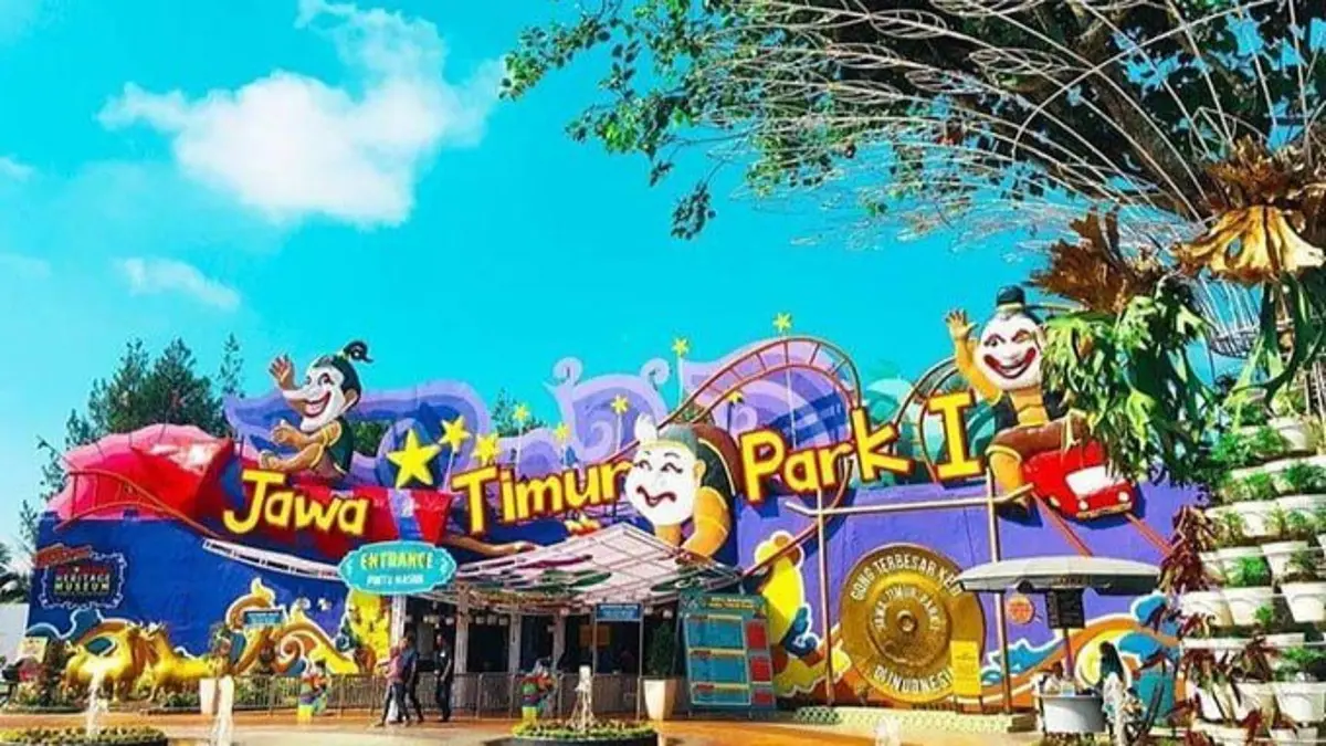 Jatim Park 1 Batu menawarkan wisata budaya, museum, Science Center dan lebih dari 70 wahana, dari permainan anak hingga wahana ekstrem.(Pinterest)