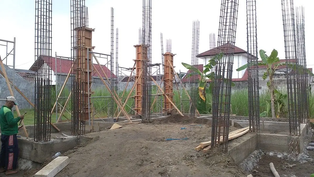 Hari baik bangun rumah menurut hitungan Jawa di antaranya Jumat Pon, Minggu Kliwon, Kamis Legi dan Senin Pahing, dengan tetap melihat weton.(pinterest)