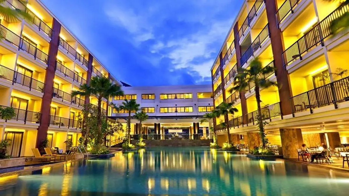 Hotel bintang lima di Indonesia menawarkan kolam pribadi, private butler, spa, floating breakfast, hingga aktivitas eksklusif. (PINTEREST)