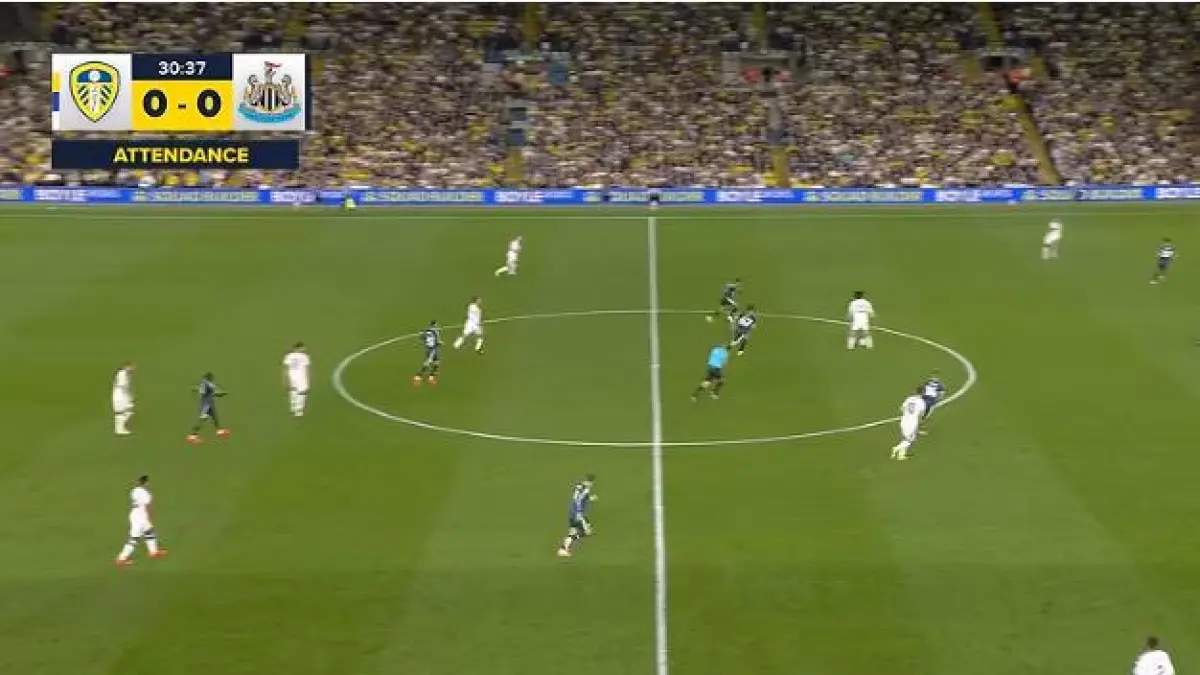 Leeds United Hancurkan Newcastle 4-1, Pesta Gol di Elland Road Bawa The Whites ke Posisi Ketiga