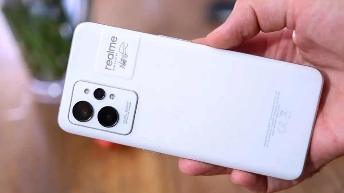 Harga HP Realme September 2026 mencakup seri Note, P, C, Realme 16, hingga GT7, lengkap dengan harga dan spesifikasi utama dalam video.(Pinteerst)