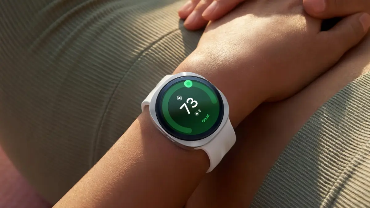 Samsung Galaxy Watch 9 dan Ultra 2 membawa layar lebih terang, chipset baru, baterai lebih besar, serta fitur kesehatan dan olahraga.