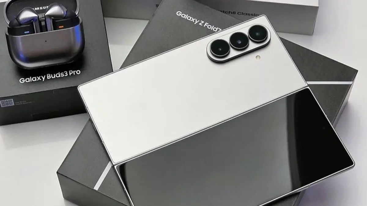 Samsung Galaxy S27 Series dirumorkan hadir dalam empat model, termasuk S27 Pro tanpa S Pen dan S27 Ultra dengan kamera utama 200 MP.(Pinterest)