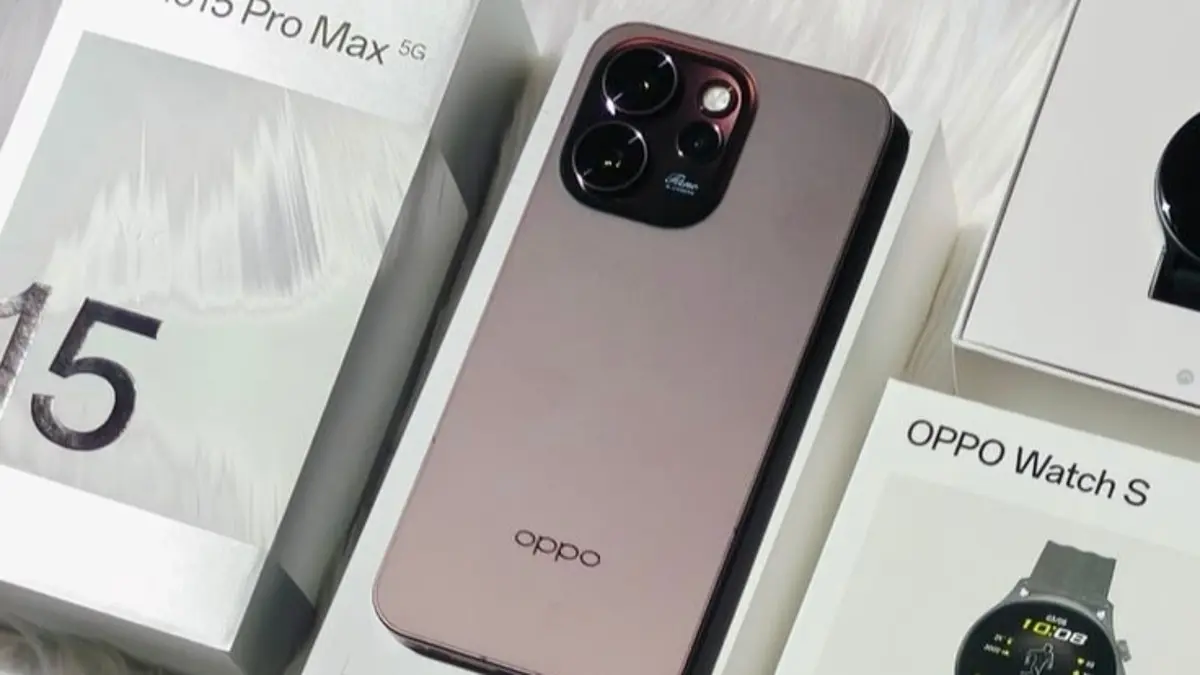 Oppo Reno 15 5G dibanding Reno 16 dari sisi chipset, desain, kamera, baterai, dan fitur AI untuk membantu pertimbangan sebelum membeli.(Pinterest)