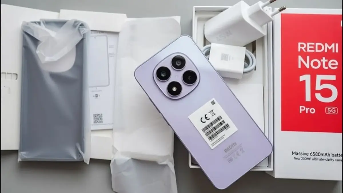 Redmi Note 15 Pro 5G digunakan enam bulan dengan kamera 200MP dan HyperOS 3, tetapi reviewer mengeluhkan video 4K patah-patah.(Pinterest)