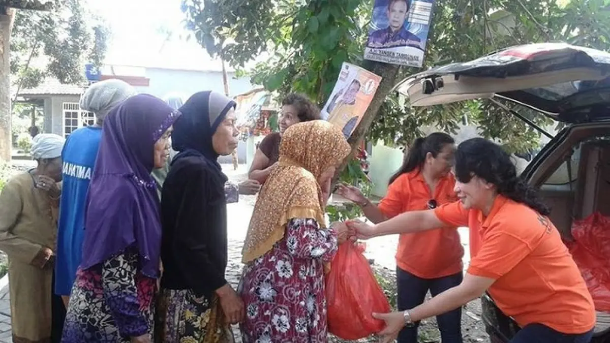 Bansos digital 2026 segera diperluas. Simak 5 program yang masuk Perlinsos dan perubahan mekanisme pendaftaran penerima bansos.(Gemini AI)