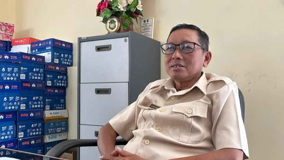 Dinkop UM Naker Kota Blitar memediasi pekerja dan perusahaan terkait pemenuhan hak setelah PHK.