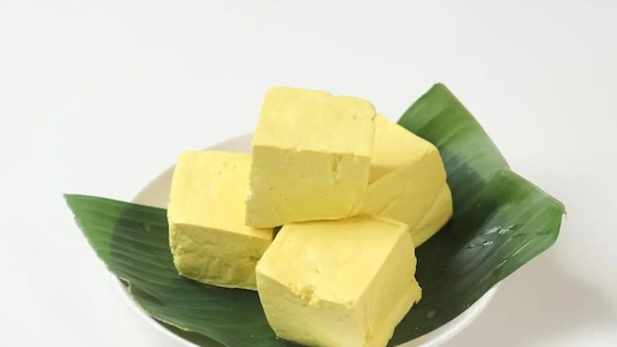 Tahu takwa Kediri Bah Kacung bertahan sejak 1912. Dibuat tradisional, kini produknya bahkan dikirim ke Taiwan dan Hongkong.(PINTEREST)