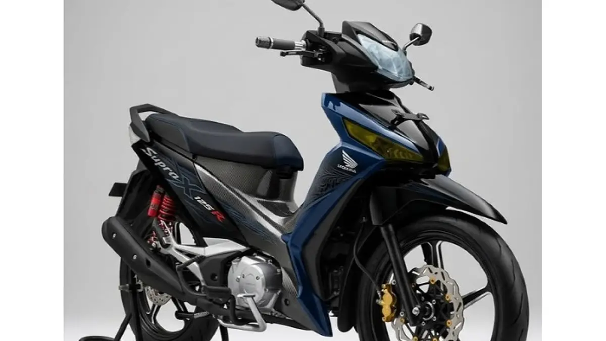 Bedah spesifikasi Honda Blade 125 lengkap! Motor bebek 125 cc Euro 4 berdesain slim dengan lampu LED, rem cakram ganda, dan panel instrumen baru.(Gemini AI)