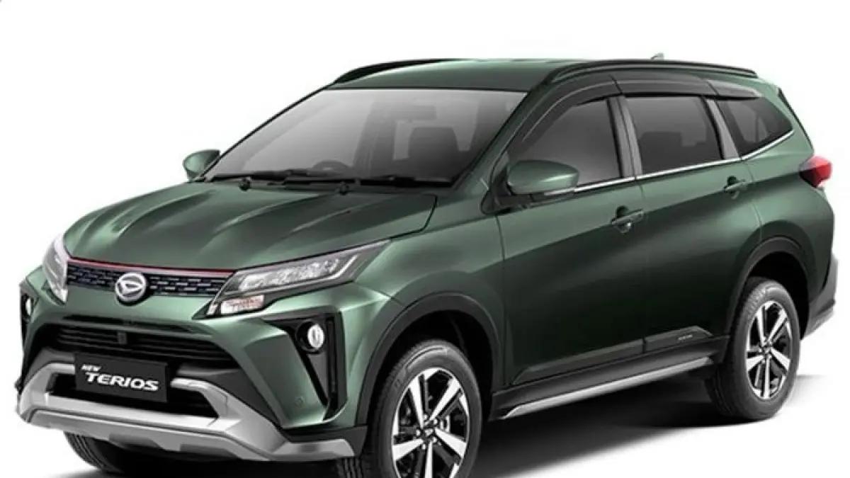 Cek spesifikasi Terios Special Edition! Tampil gagah dengan gaya two-tone, interior serba hitam, unit terbatas cuma 20 unit, dan harga Rp250 jutaan.(Gemini AI)