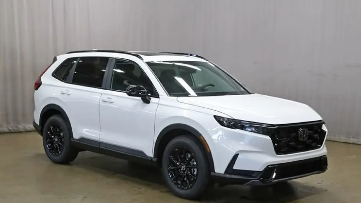 Ulasan Honda CR-V 2027: Mengusung desain elegan, bagasi luas 39 cubic feet, mesin turbo dan hybrid responsif, serta kenyamanan kabin.(Gemini AI)