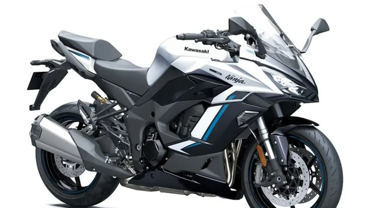 Ulasan spesifikasi Kawasaki Ninja 250 model 2027 lengkap! Motor sport 2-silinder 39 HP dengan spedometer TFT digital, mode berkendara, dan rem ABS dual channel.(Gemini AI)
