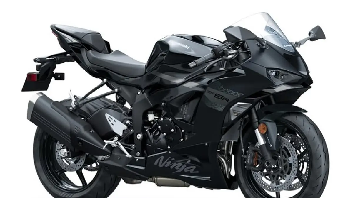 Ulasan spesifikasi Kawasaki Ninja ZX-25R SE ABS model 2027 lengkap! Motor supersport 250 cc 4-silinder bertenaga 47 PS dengan layar TFT, ABS, dan Quick Shifter.(Gemini AI)