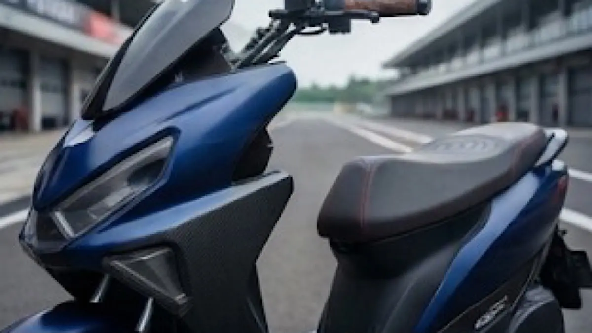 Polytron Fox R sukses menempuh Jakarta-Jogja 570 km. Simak biaya charging dan hasil uji motor listrik ini.(gemini AI)