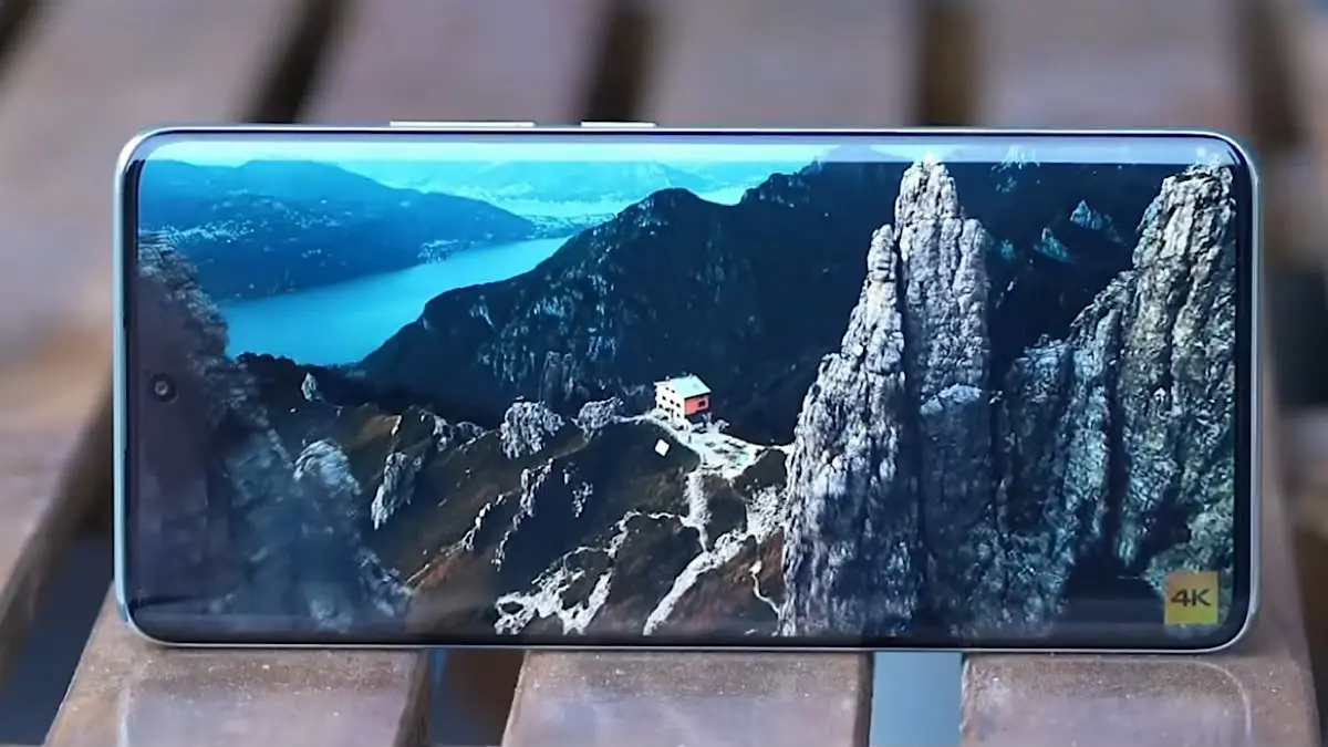 HP Rp3 jutaan Oktober 2026 hadir dengan layar AMOLED, kamera OIS, hingga baterai 8.000 mAh. Simak 11 pilihan berikut.(sc youtube)
