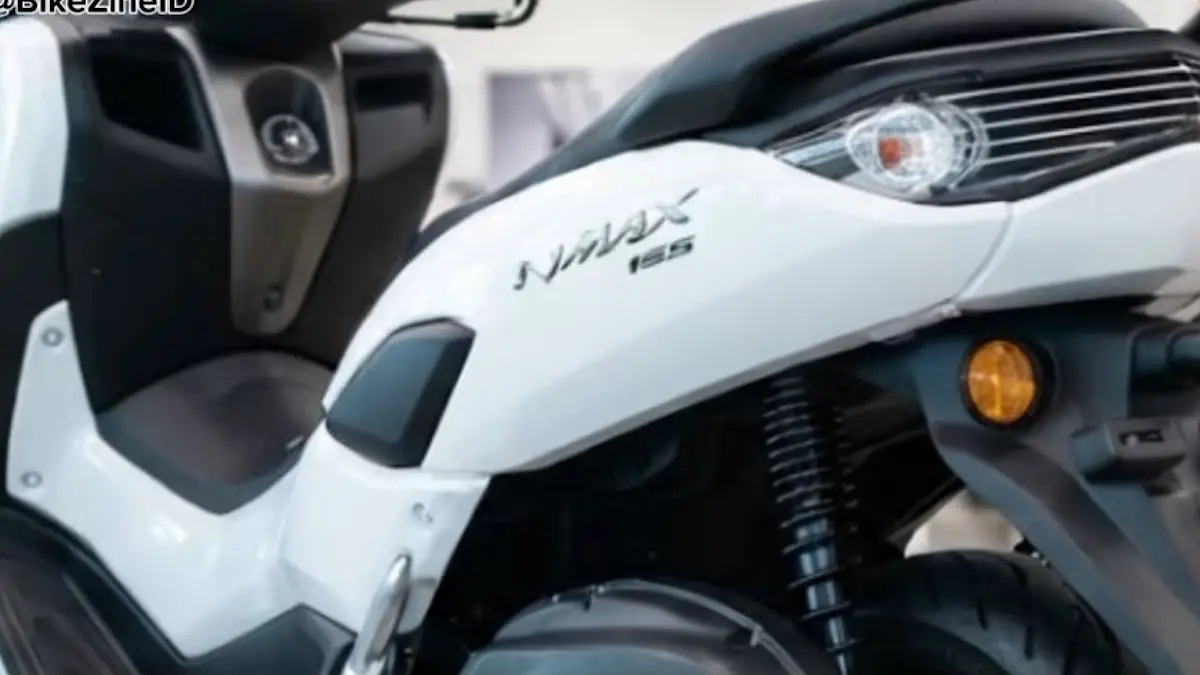Yamaha NMAX 155 2027 disorot lewat desain premium, bodi besar, mesin 155 cc, dan posisi berkendara yang nyaman.(sc youtube)