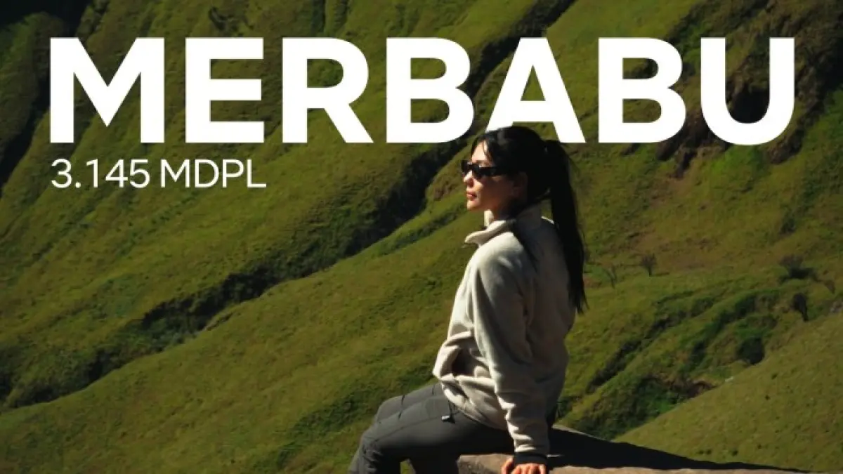 Gunung Merbabu diserbu sekitar 30 pendaki. Jalurnya padat dan berdebu, tetapi panorama serta kebersamaan jadi pengalaman berkesan.