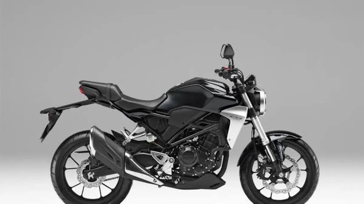 Honda CB150R 2027 diperkirakan hadir dengan desain premium, mesin 150 cc, suspensi upside-down, panel digital, dan performa sporty.(PINTEREST)