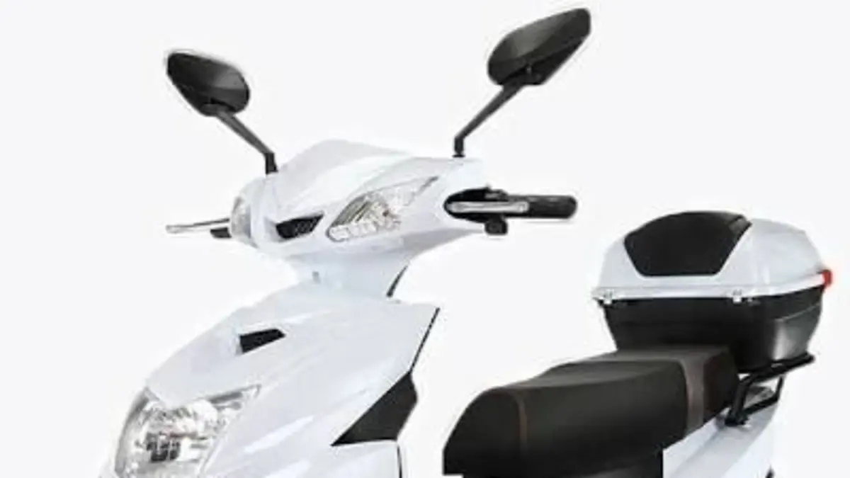 e motor cycles Indomobil Tirano hadir dengan desain adventure, panel digital, tiga mode berkendara, dan baterai 2,46 kWh (Pinterest)