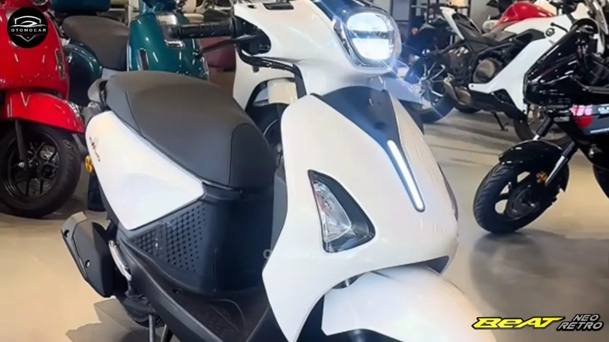 Honda BeAT Neo Retro viral dengan lampu LED mata panda, panel TFT 5 inci, dan mesin 125 cc. Benarkah segera hadir? (SC YOUTUBE)