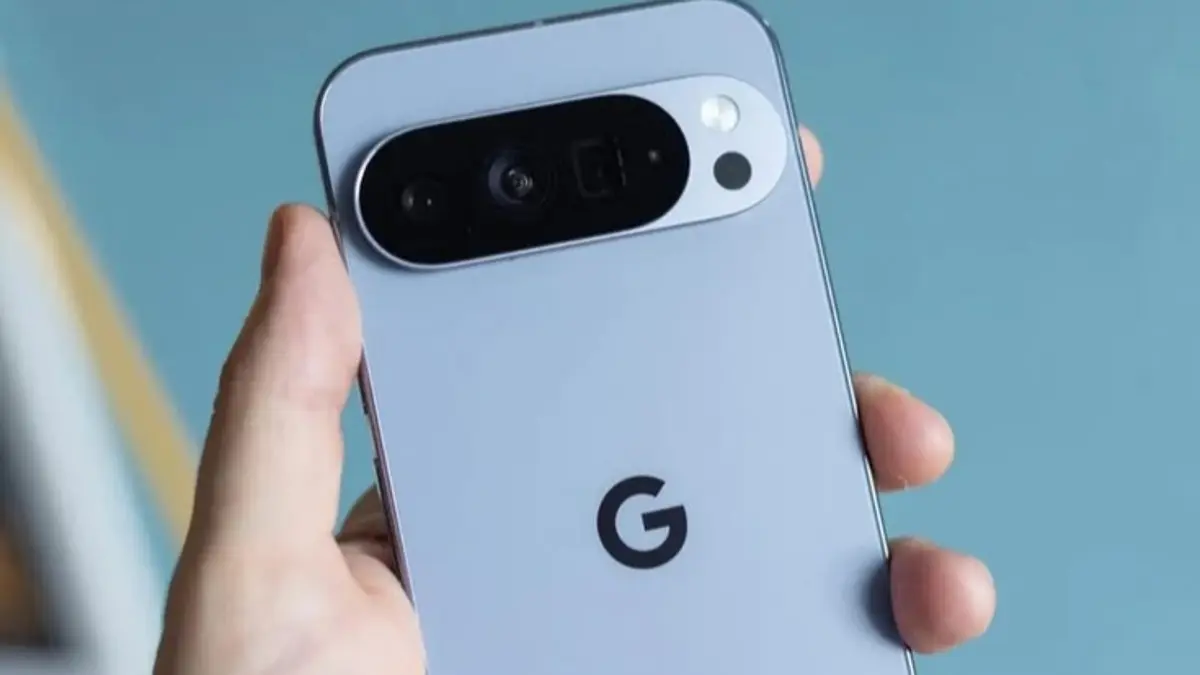 Google Pixel 10 Pro XL unggul dalam fotografi dan dukungan Android 16, tetapi performa gaming dan baterainya masih punya kelemahan (Pinterest)