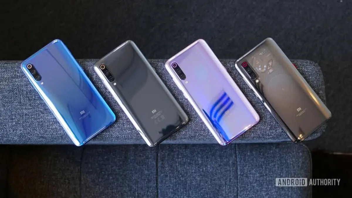 Oppo Reno 15 5G vs Redmi Note 15 Pro Plus, beda Rp900 ribu! Bandingkan performa, kamera, baterai, layar, dan fitur sebelum membeli.(pinterest)