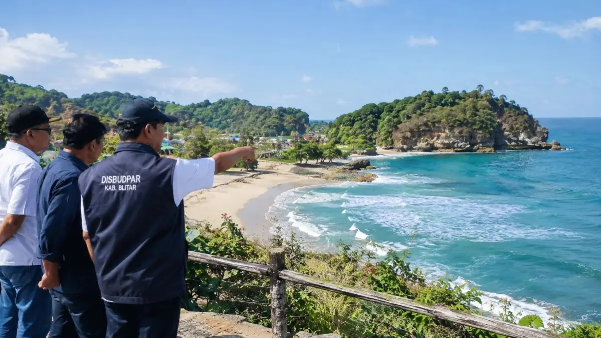 Investor Dibidik, Wisata Pantai Blitar Selatan Diharapkan Dongkrak PAD