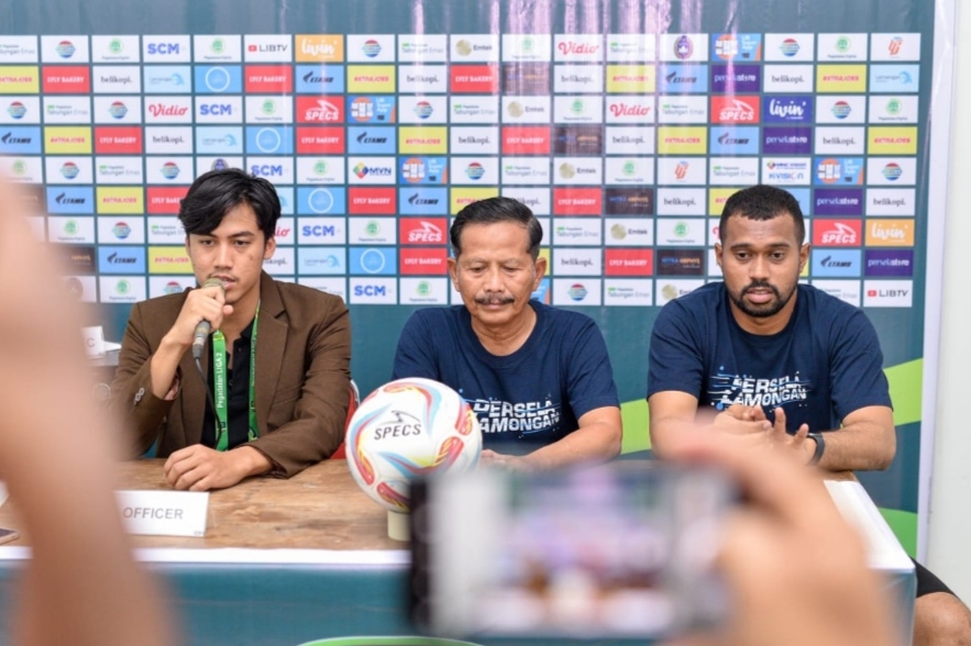SAATNYA BANGKIT : Jika ingin lanjut ke babak berikutnya, Persela Lamongan wajib menang di pertandingan melawan Deltras FC Selasa (23/1) (Persela for Jawa Pos Radar Lamongan)