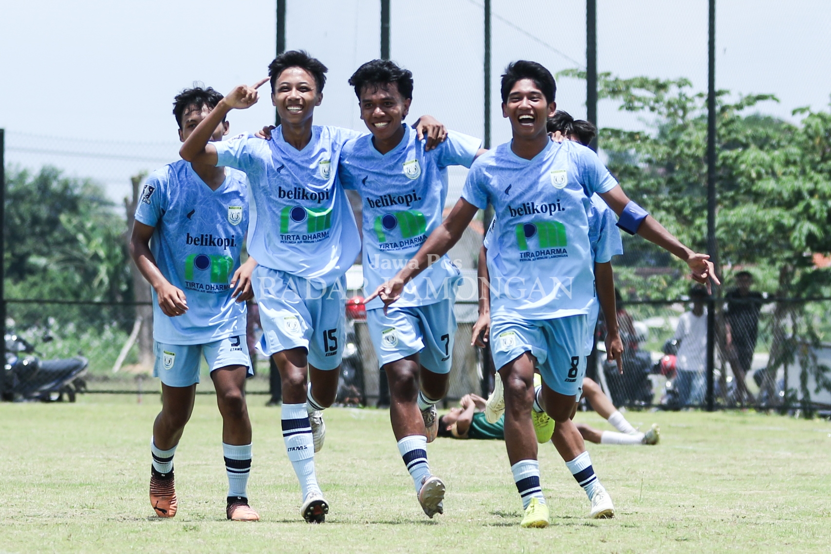 CALON BINTANG : Pemain Persela Academy mengikuti seleksi timnas (Anjar. / rdrlmg).