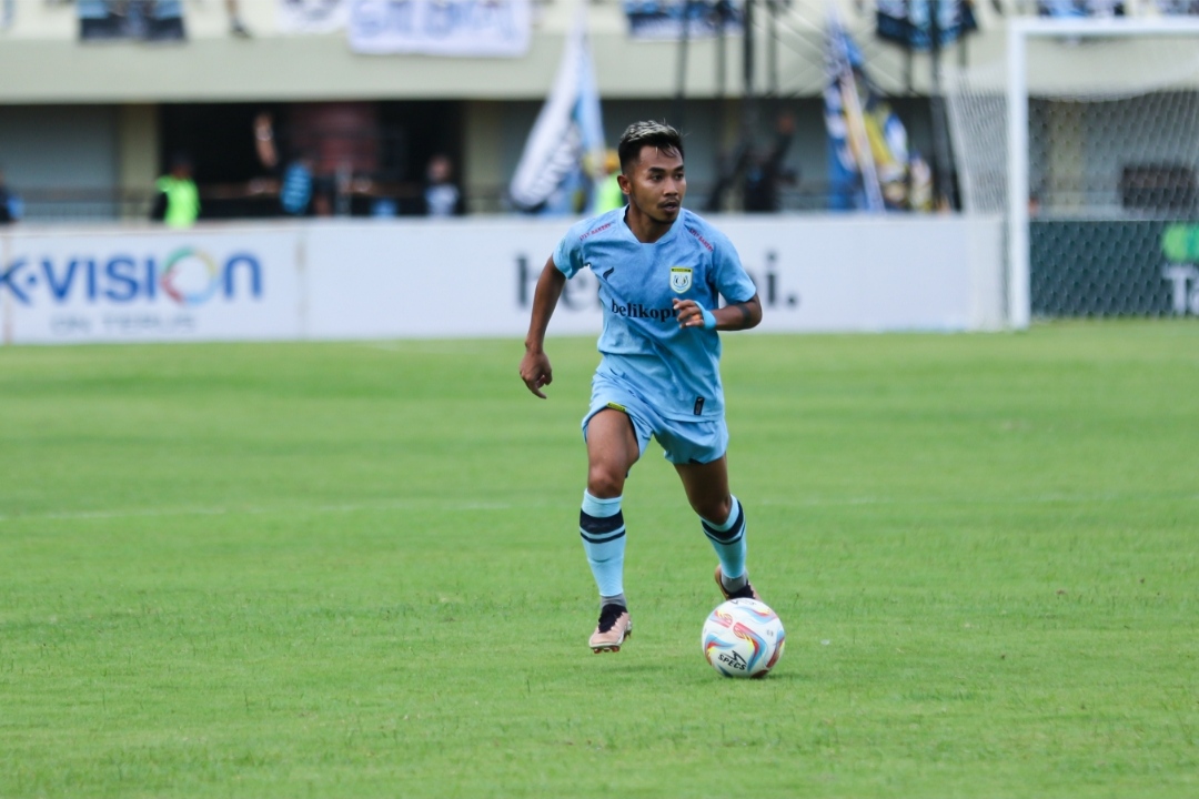 Rahel Radiansyah siap berseragam Biru Muda Lagi bersama tim Persela musim depan (anjar. / rdrlmg)