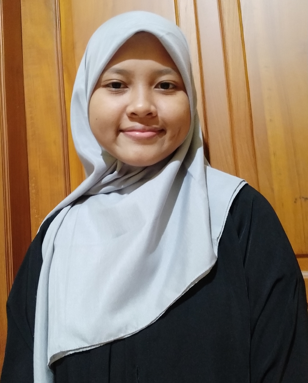 INGIN KULIAH DI FAKULTAS KEDOKTERAN: Kharisma Citra Dewi, siswi SMA Negeri 2 Lamongan. (IST/RDR.LMG)