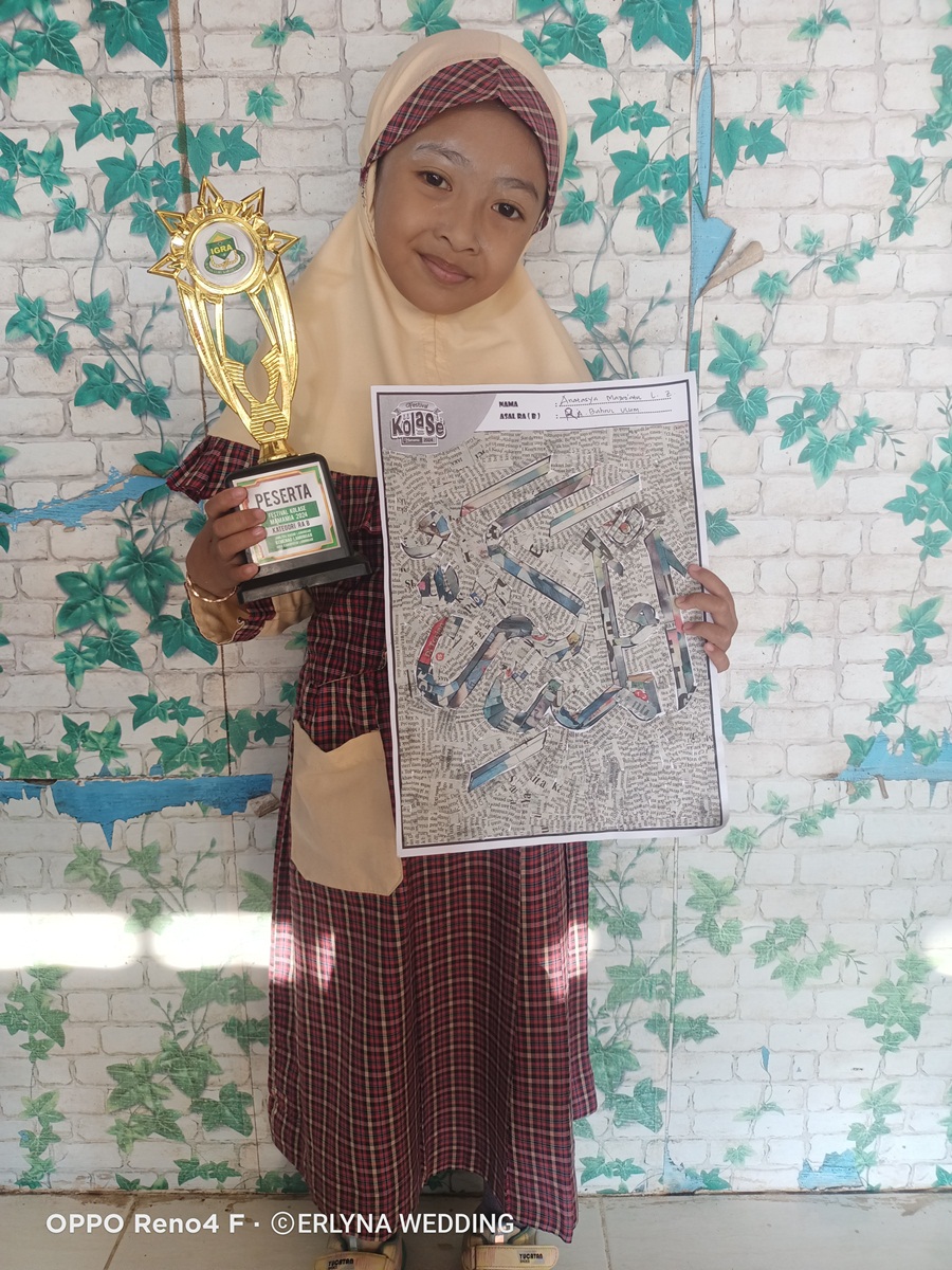 BANTU ORANG TUA: Anatasya Mazro