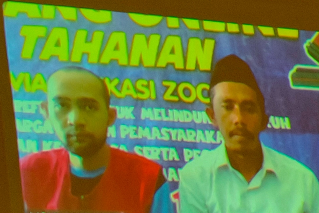 MEMBERATKAN: Dua terdakwa curanmor sudah pernah dihukum sebanyak dua kali dengan kasus yang sama.