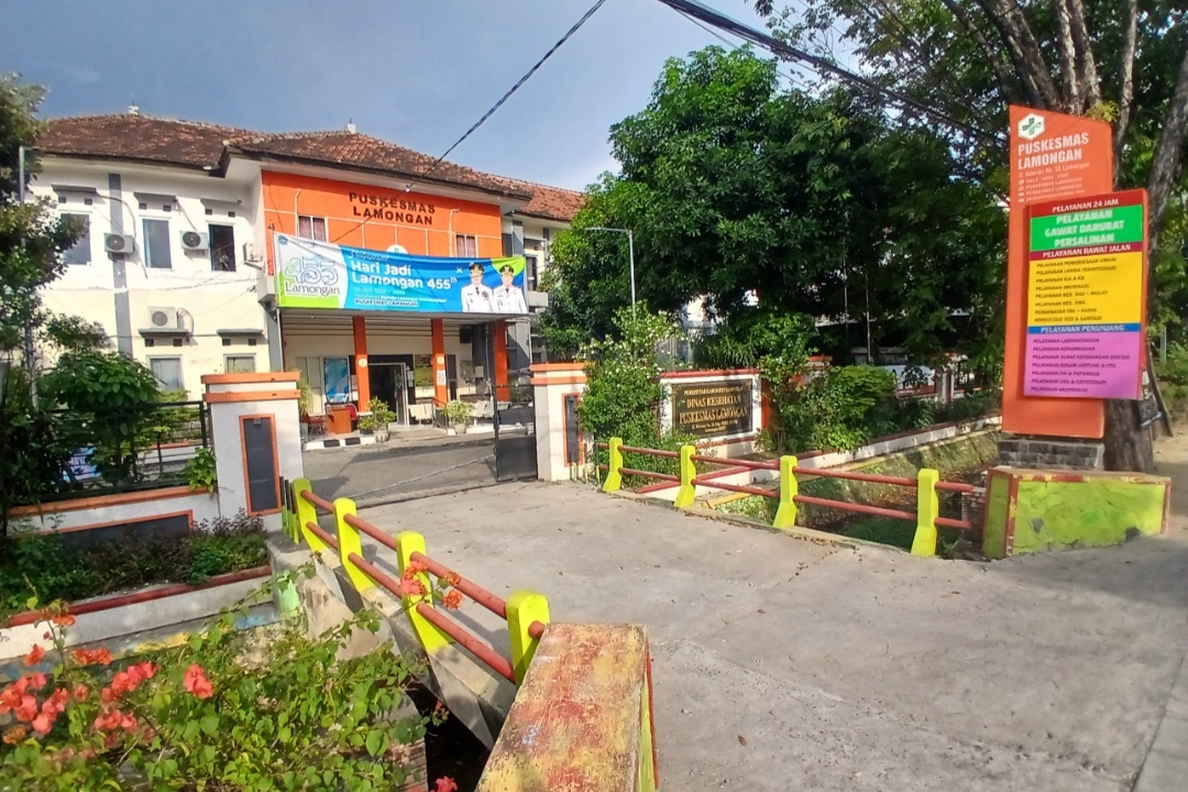 PERLU PENINGKATAN: DPRD Lamongan mendorong adanya peningkatan kualitas sarpras puskesmas, agar pelayanan kesehatan kepada masyarakat bisa lebih maksimal.&nbsp;(Anjar D. Pradipta / Radar Lamongan)