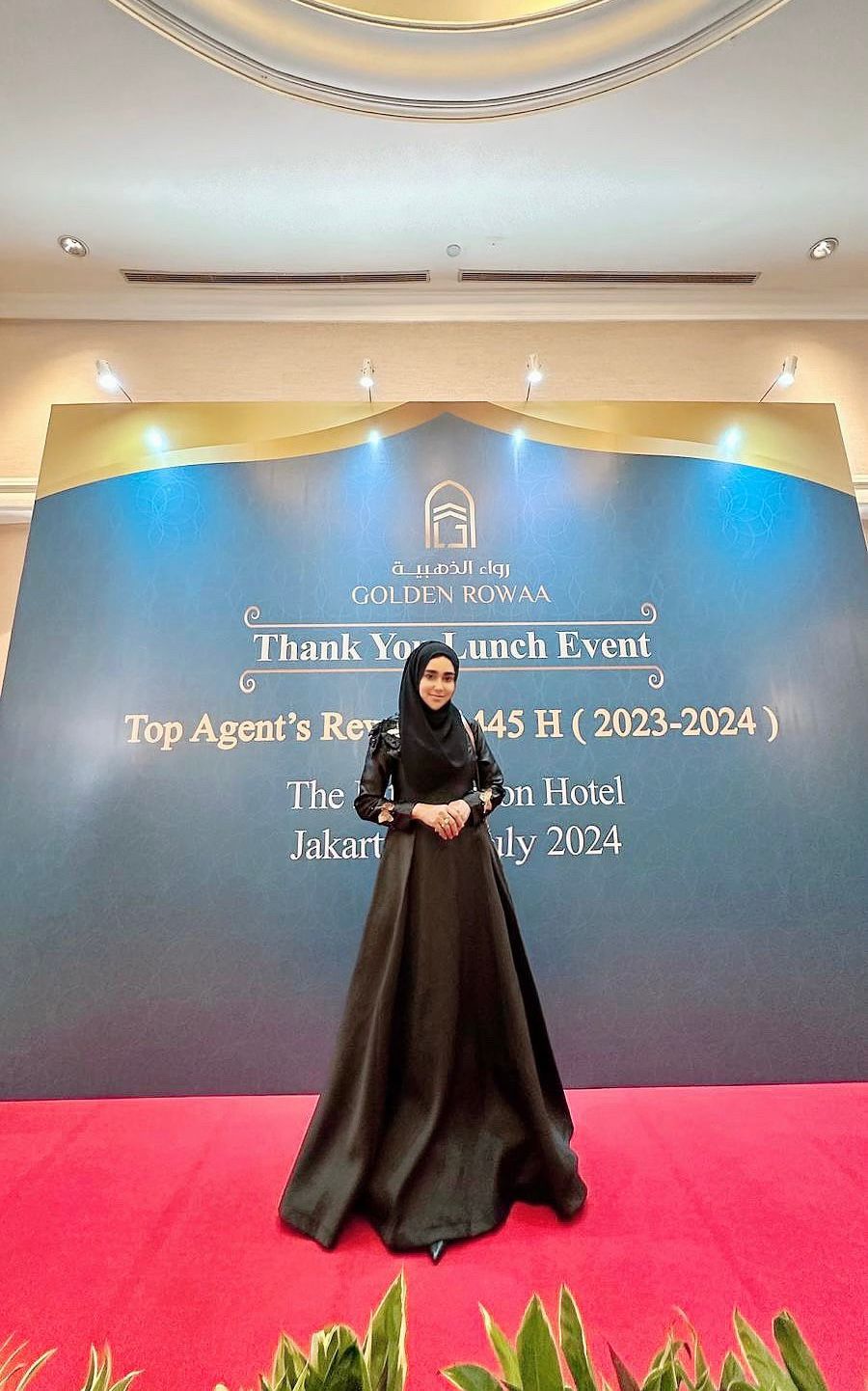 BAHAGIA : Rizky Amalia SE, Owner PT. Elaf Indonesia di nobatkan sebagai TOP AGENT 2023-2024 dari GOLDEN ROWAA, Arab Saudi.