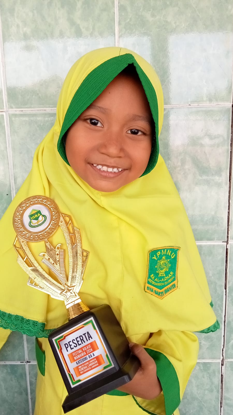 Ayesha Maudy Azzalea (IST/RADAR LAMONGAN)