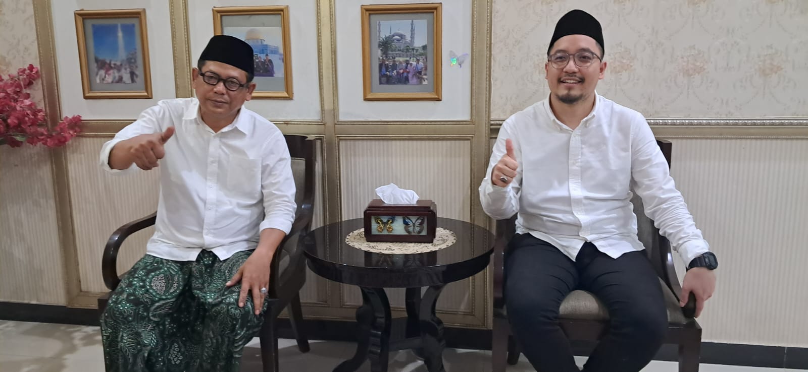 SERASI: Memiliki background santri, pasangan Bagus memiliki bekal komplit untuk memajukan Kabupaten Lamongan.&nbsp;(Gamal. A / Radar Lamongan)