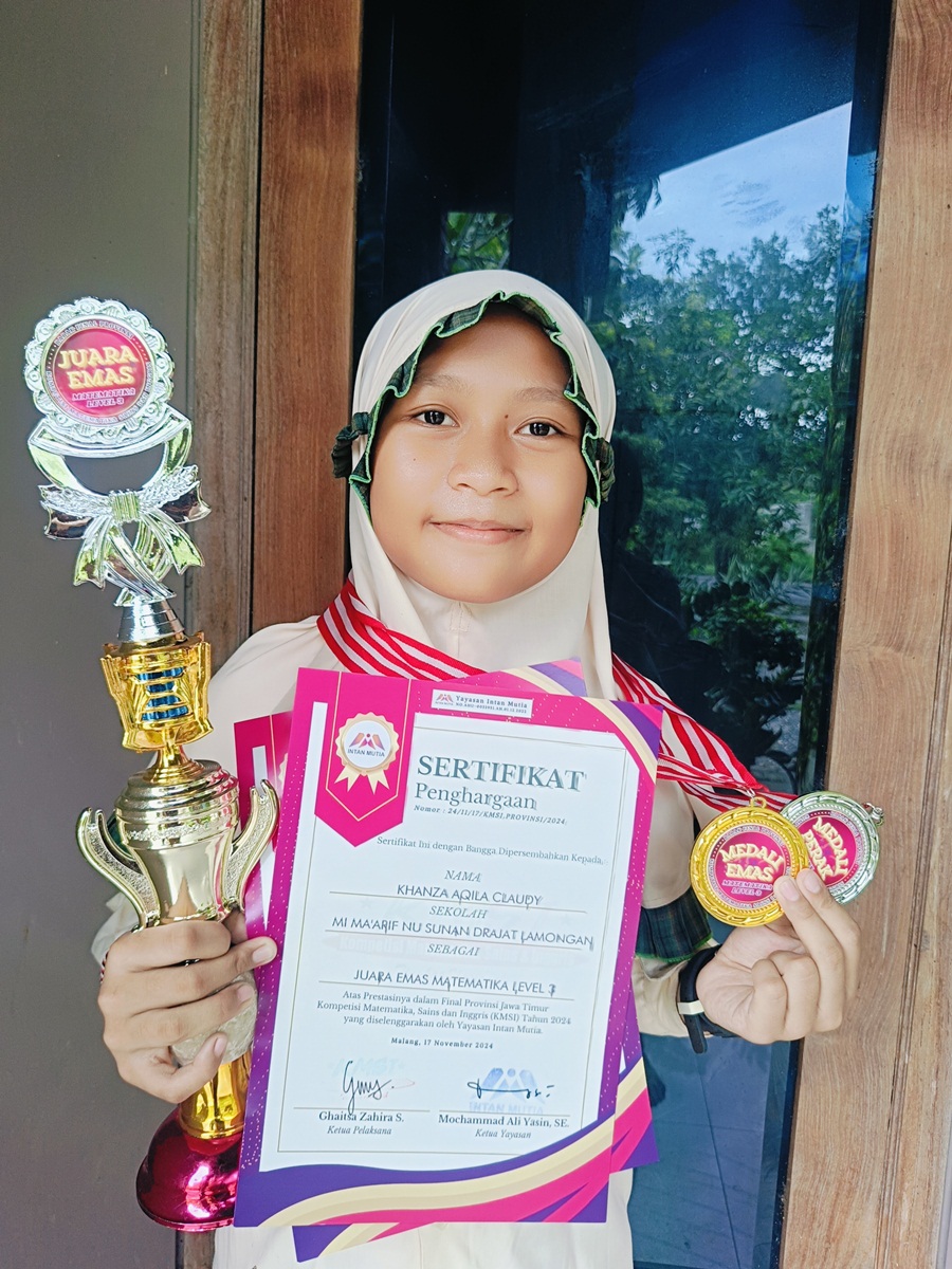 SENANG BACA BUKU: Khanza Aqila Claudy. (IST/RDR.LMG)